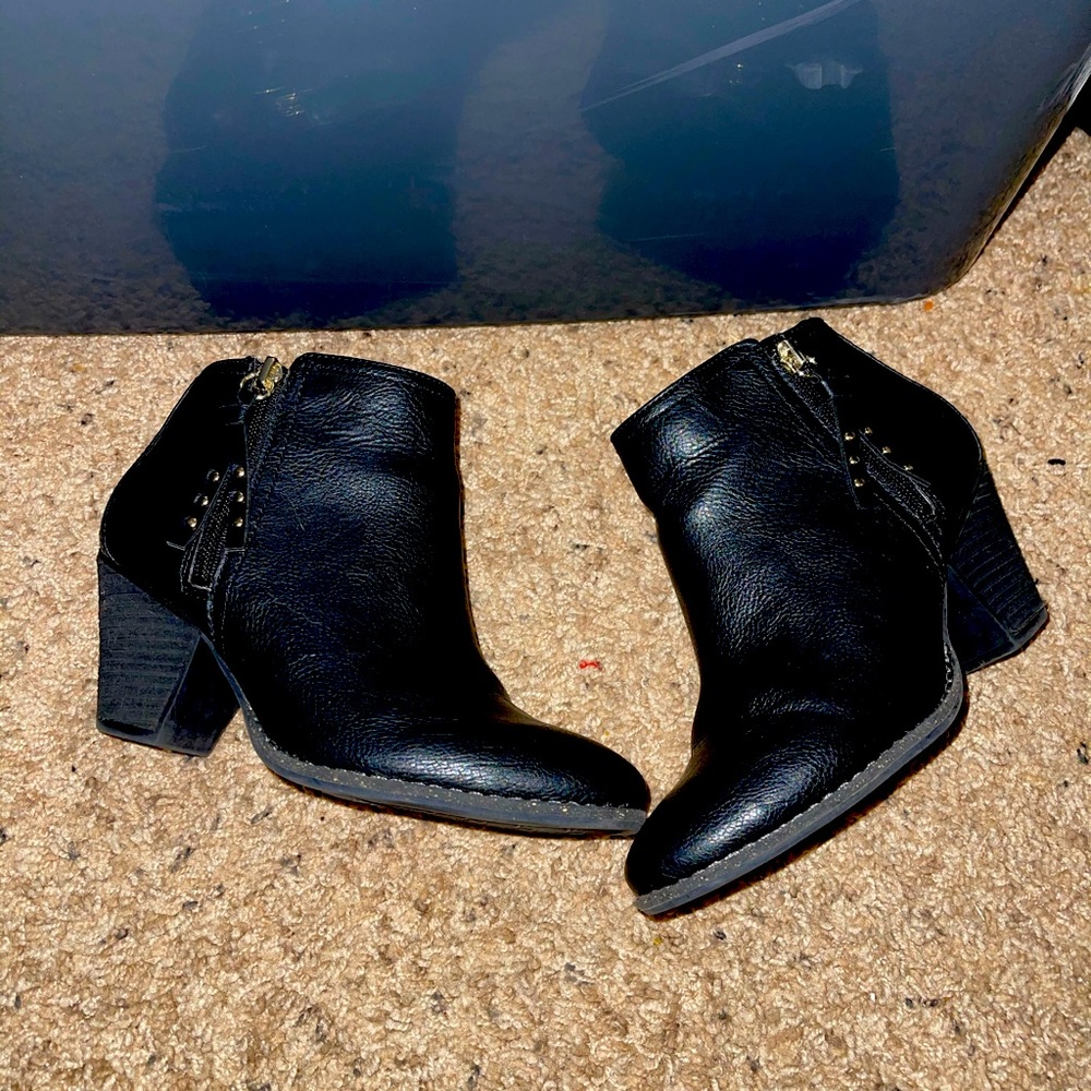 Dr. Scholl’s Black Booties